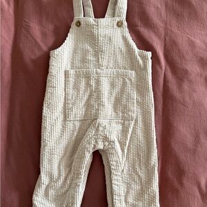 Zara- Cream Corduroy Overalls 6-9 months